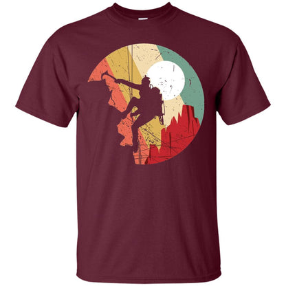 Rock Climbing Mountain Climbing Lover T-shirt Maroon