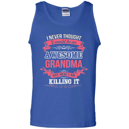 Nana T-shirt I Never Thought I Would Be An Awesome Grandma Royal
