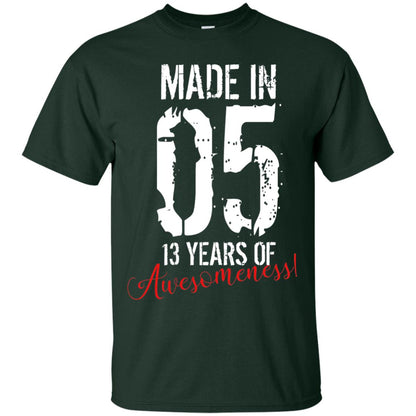 Made In 05 13 Years Of Awesomeness 13rd Birthday T-shirt Forest