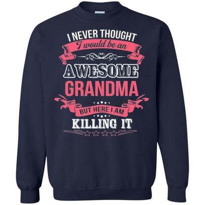 Nana T-shirt I Never Thought I Would Be An Awesome Grandma Navy