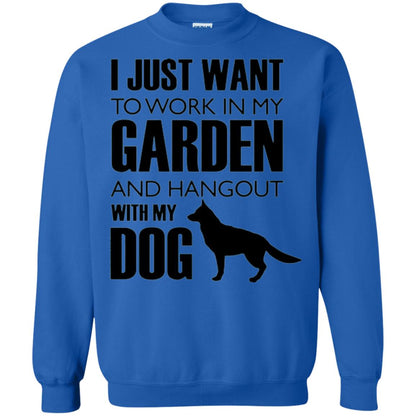 Dog Lovers T-shirt I Just Work In My Garden And Hangout With My Dog Royal