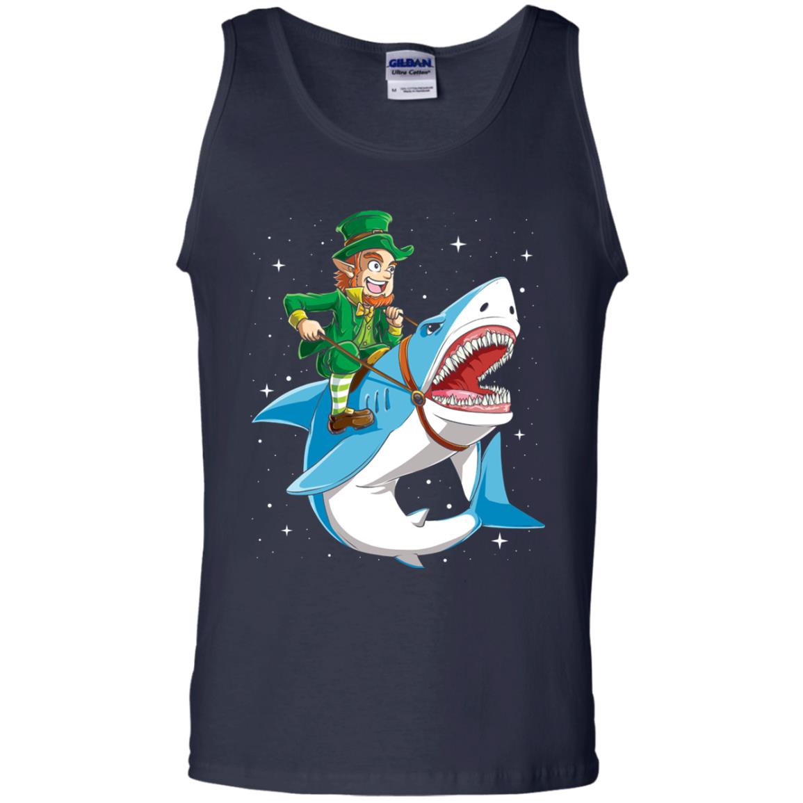Leprechaun Riding Shark St Patricks Day T-shirt Navy