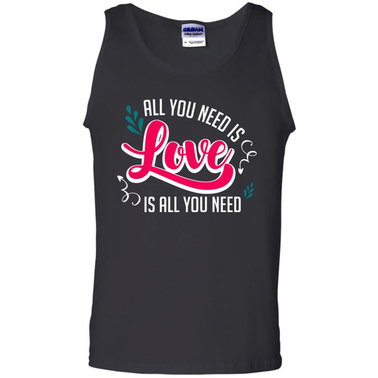 All You Need Is Love T-shirt Black