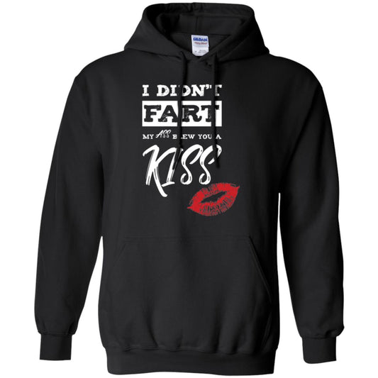 Funny Kiss T-shirt I Didn_t Fart My Ass Blew You A Kiss Black