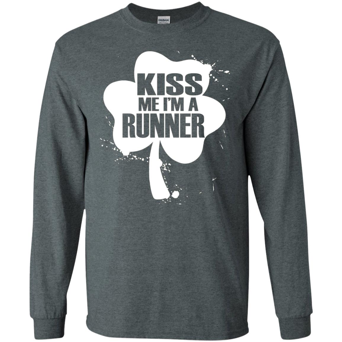 Kiss Me I_m Runner St. Patrick_s Day T-shirt Dark Heather