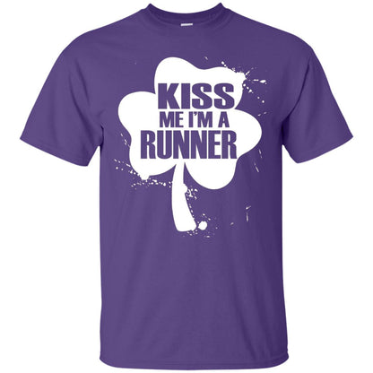 Kiss Me I_m Runner St. Patrick_s Day T-shirt Purple