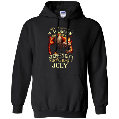 July T-shirt Never Underestimate A Woman Who Loves Stephen King Black