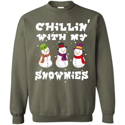 Chillin' With My Snowmie Snowman X-mas Gift Shirt For Mens Womens Kids Military Green
