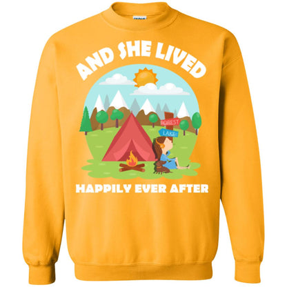And She Lived Happily Ever After T-shirt Gold