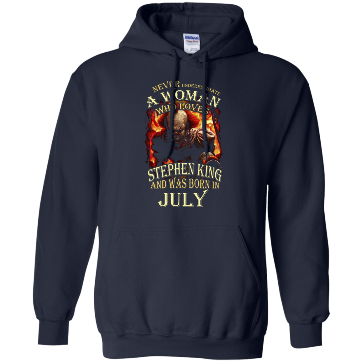 July T-shirt Never Underestimate A Woman Who Loves Stephen King Navy