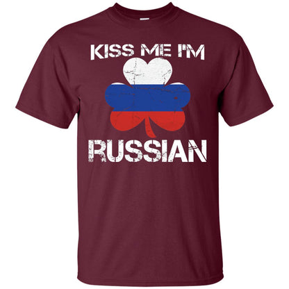 Kiss Me Russian Distressed St. Patrick_s Day 2018 T-shirt Maroon