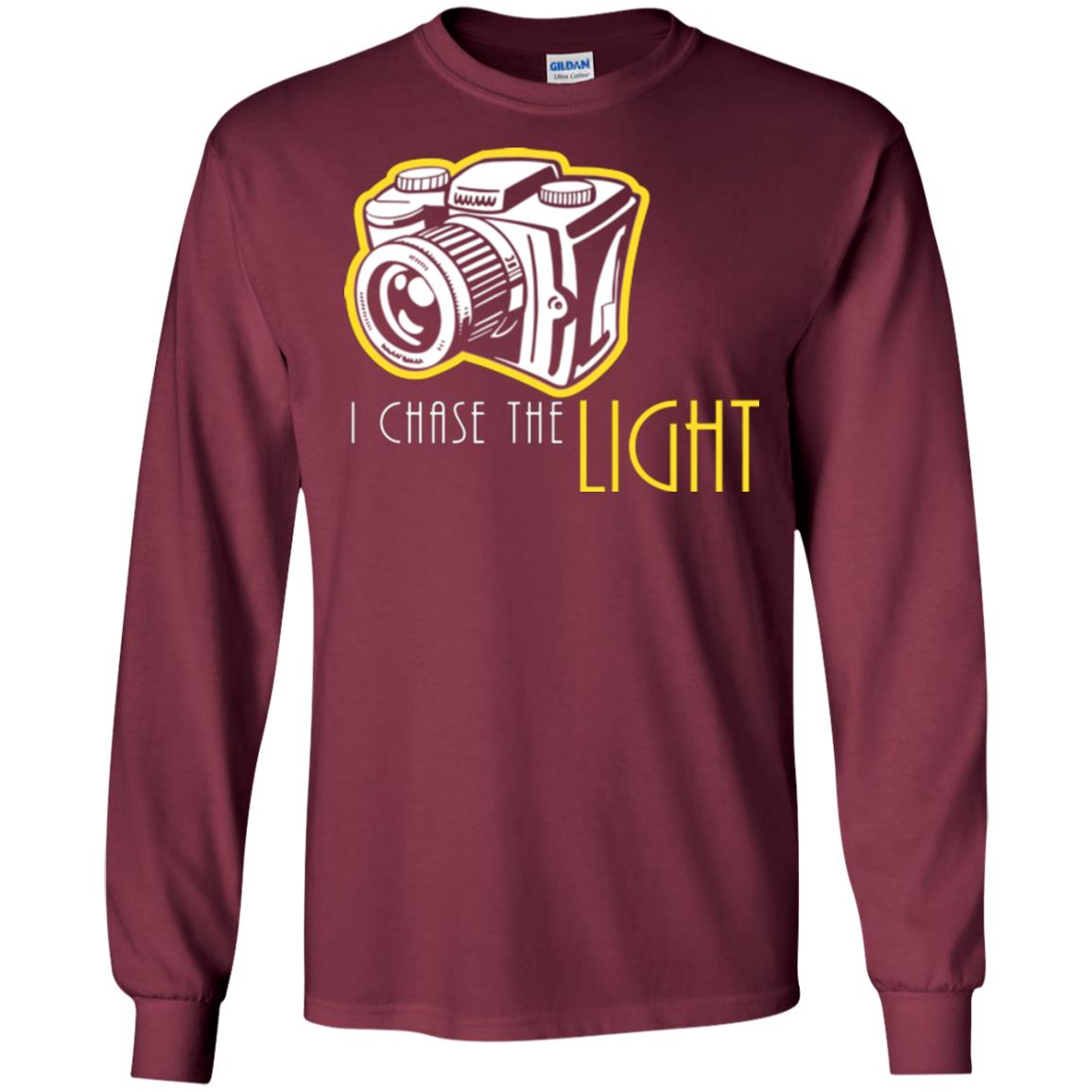 Photography Lover T-shirt I Chase The Light Maroon