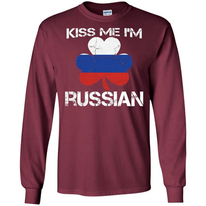 Kiss Me Russian Distressed St. Patrick_s Day 2018 T-shirt Maroon