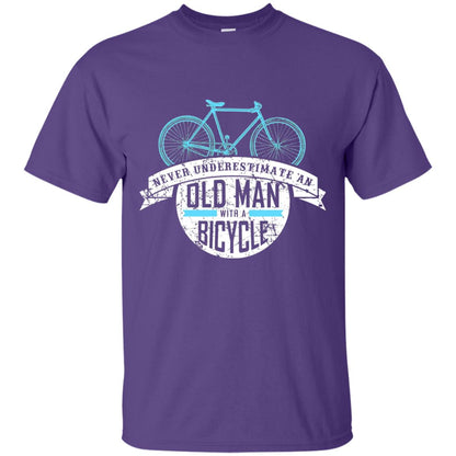 Mens Never Underestimate An Old Man With A Bicycle T-shirt Purple