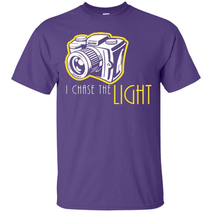 Photography Lover T-shirt I Chase The Light Purple