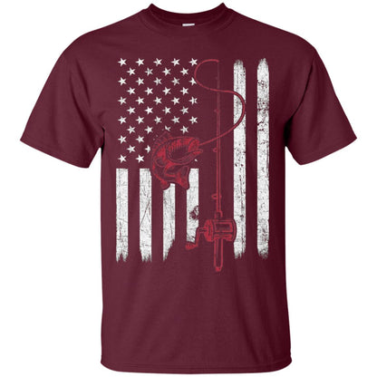 Vintage Fishing With American Flag Bass Fisherman T-shirt Maroon