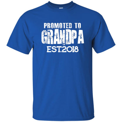 Papa T-shirt Promoted To Grandpa Est 2018 T-shirt Royal