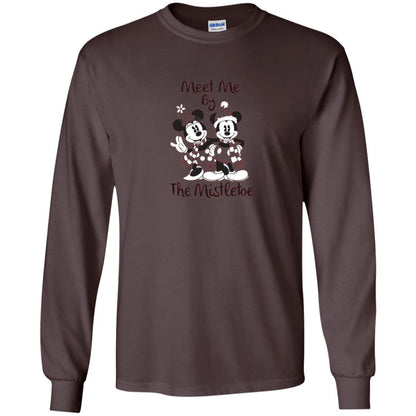 Christmas T-shirt Meet Me By Mistletoe Dark Chocolate