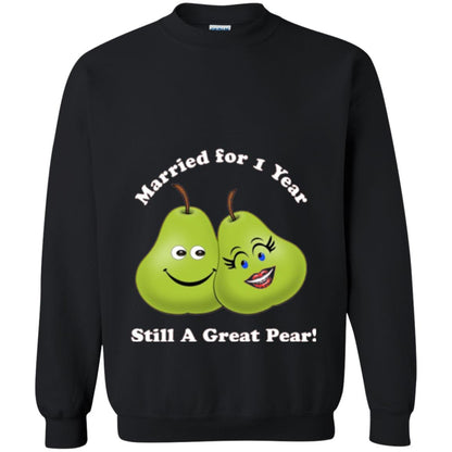 Married For 1 Year Still A Great Pear 1st Anniversary T-shirt Black