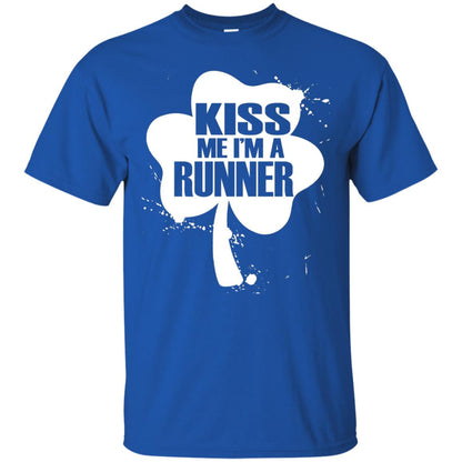 Kiss Me I_m Runner St. Patrick_s Day T-shirt Royal