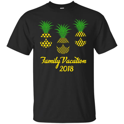 Family Vacation 2018 Shirt Hawaii Pineapple Sunglasses Black