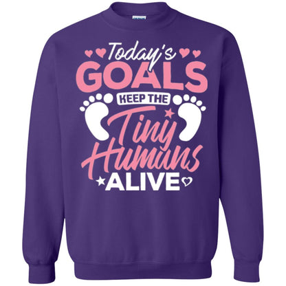 Mommy T-shirt Today_s Goal Keep The Tiny Humans Alive Purple