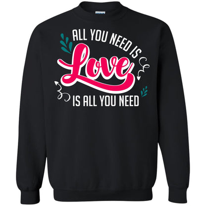All You Need Is Love T-shirt Black