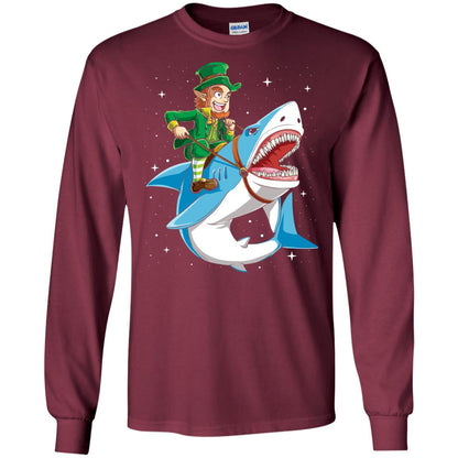 Leprechaun Riding Shark St Patricks Day T-shirt Maroon