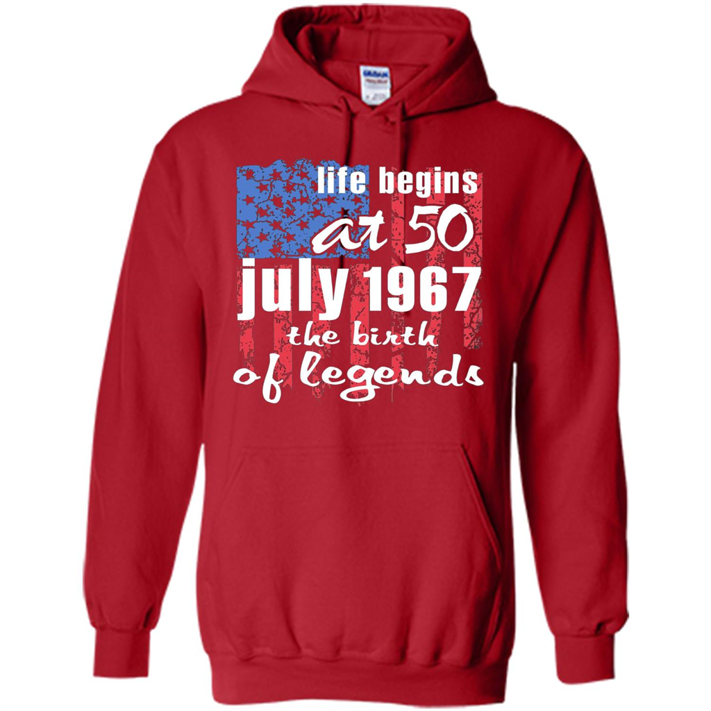 Life Begins At 50 T-shirt July 1967 The Birth Of Legends T-shirt Red