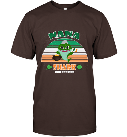 Irish Nana Shark Saint Patricks Day Family Shirt T-Shirt Dark Chocolate