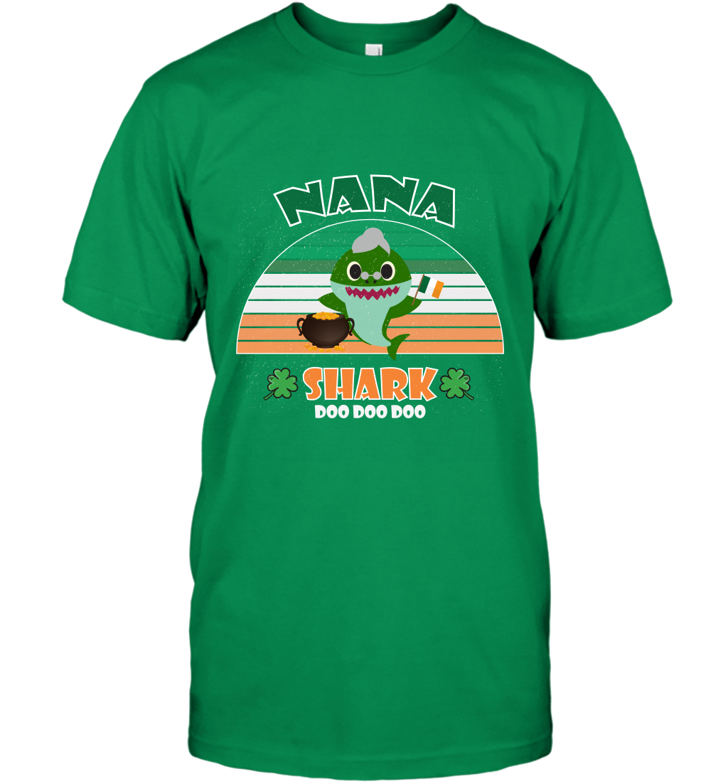 Irish Nana Shark Saint Patricks Day Family Shirt T-Shirt Irish Green
