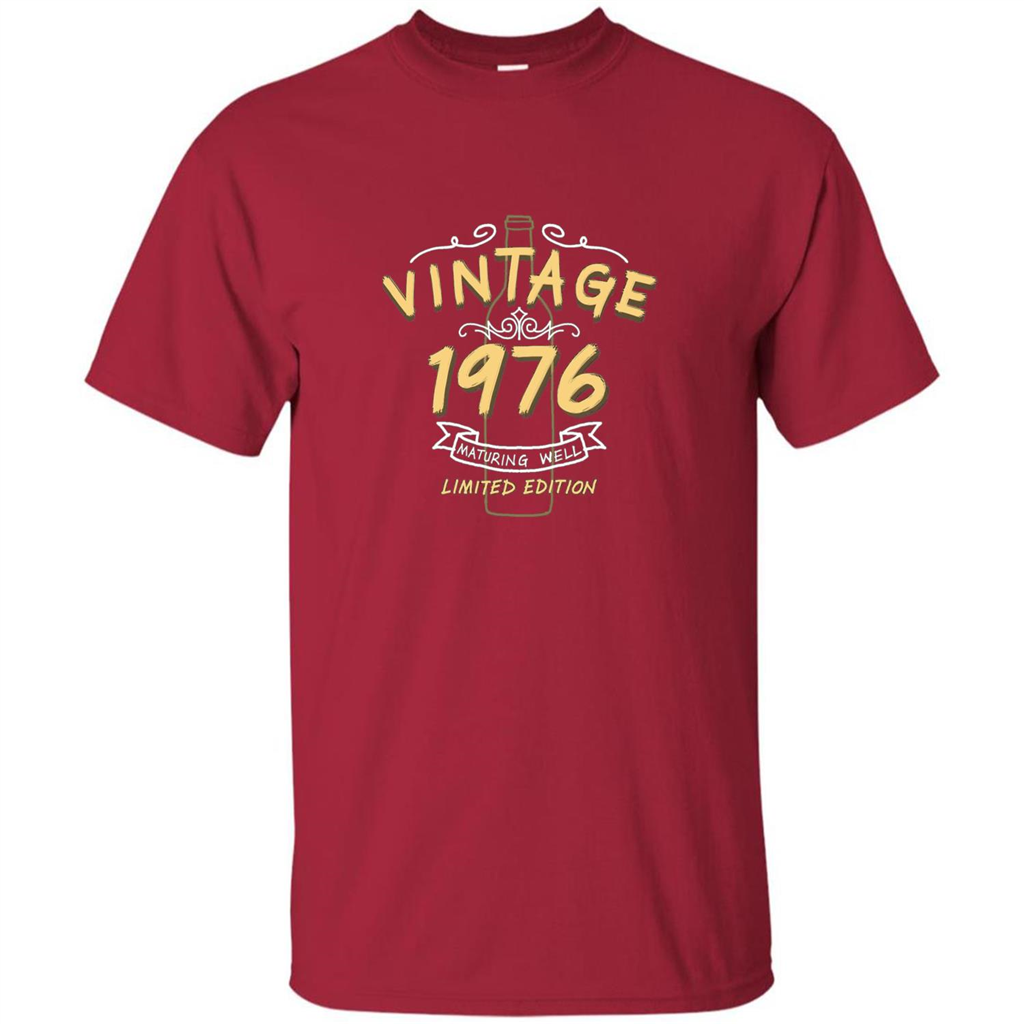 Birthday Gift T-shirt Vintage 1976 Limited Edition T-shirt Cardinal