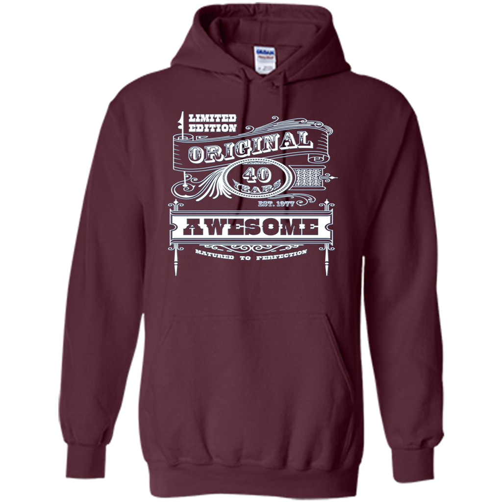 Best 40th Birthday Made in 1977 Awesome T-Shirt Maroon
