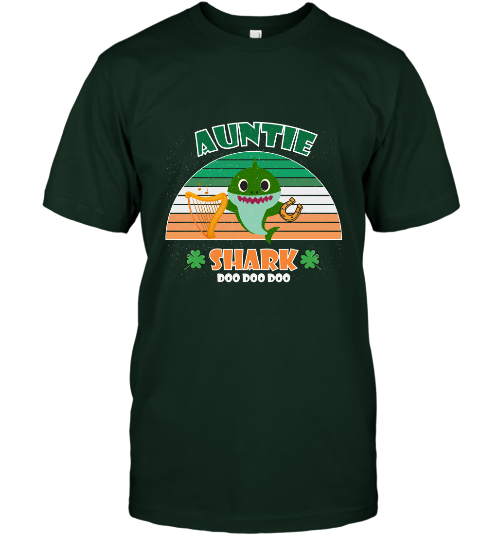 Irish Auntie Shark Saint Patricks Day Family Shirt T-Shirt Forest Green