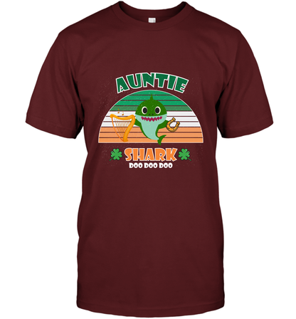 Irish Auntie Shark Saint Patricks Day Family Shirt T-Shirt Cardinal