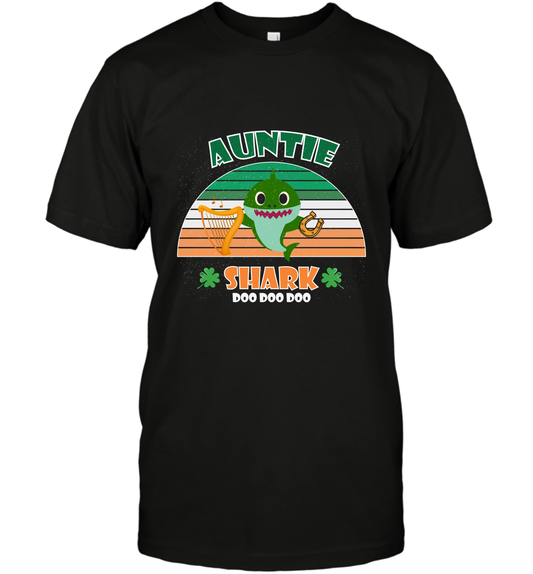 Irish Auntie Shark Saint Patricks Day Family Shirt T-Shirt Black