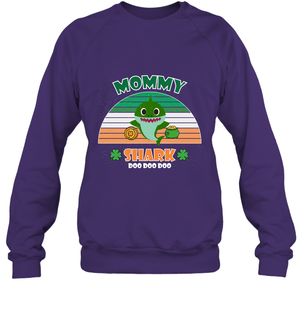 Irish Mommy Shark Saint Patricks Day Family Shirt Sweatshirt Purple
