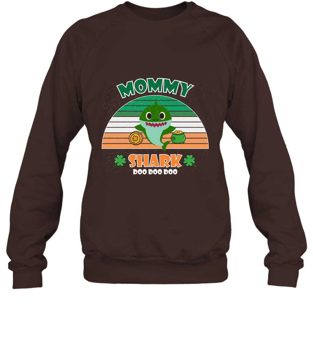 Irish Mommy Shark Saint Patricks Day Family Shirt Sweatshirt Dark Chocolate