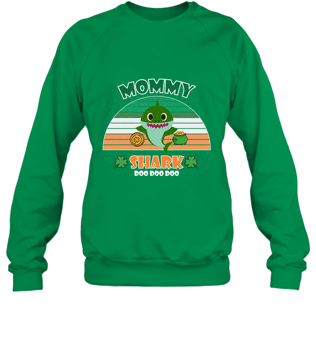 Irish Mommy Shark Saint Patricks Day Family Shirt Sweatshirt Irish Green