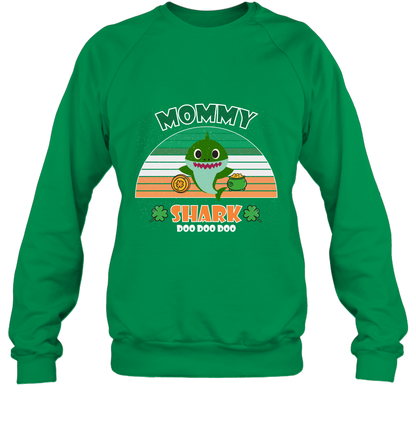 Irish Mommy Shark Saint Patricks Day Family Shirt Sweatshirt Irish Green