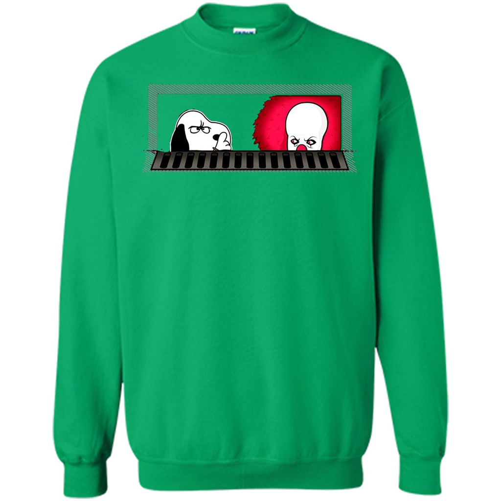 Movie T-shirt Snoopy Vs It T-shirt Irish Green