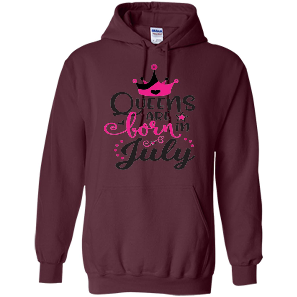 Queens Are Born in July T-shirt Maroon