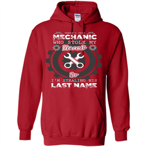 Mechanic T-shirt There's This Mechanic Who Stole My Heart T-shirt