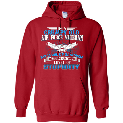 I'm A Grumpy Old Air Force Veteran T-shirt Red