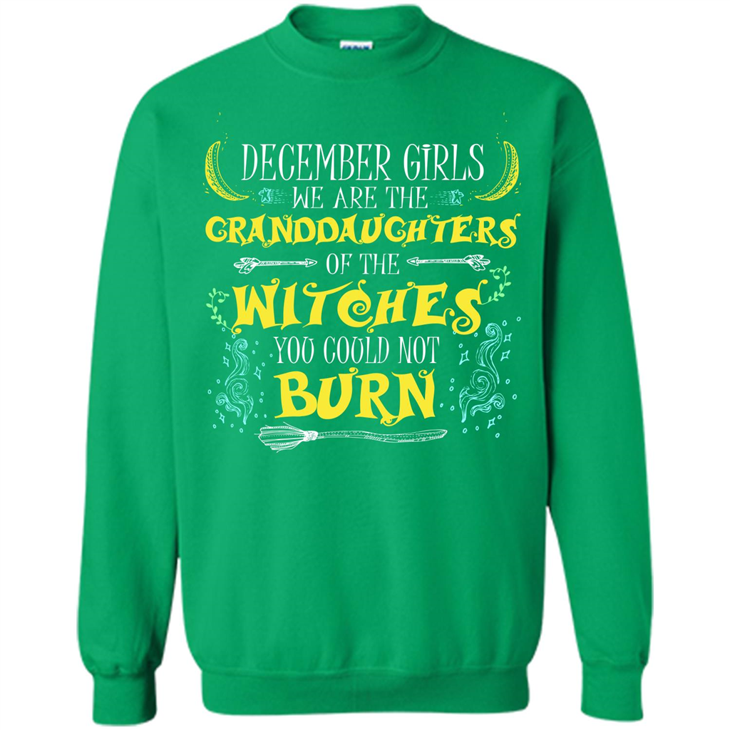 Halloween T-shirt December Girls T-shirt Irish Green