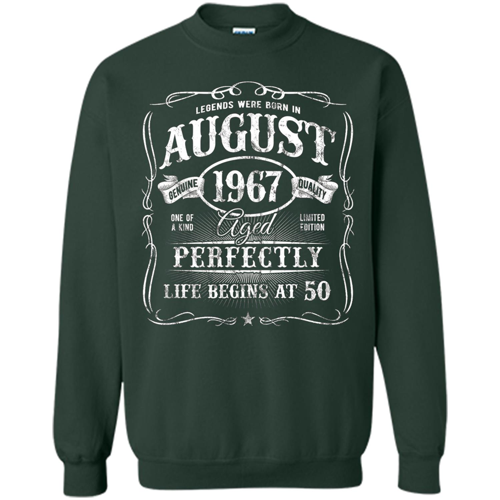 Legends Were Born In August 1967 T-shirt Forest Green
