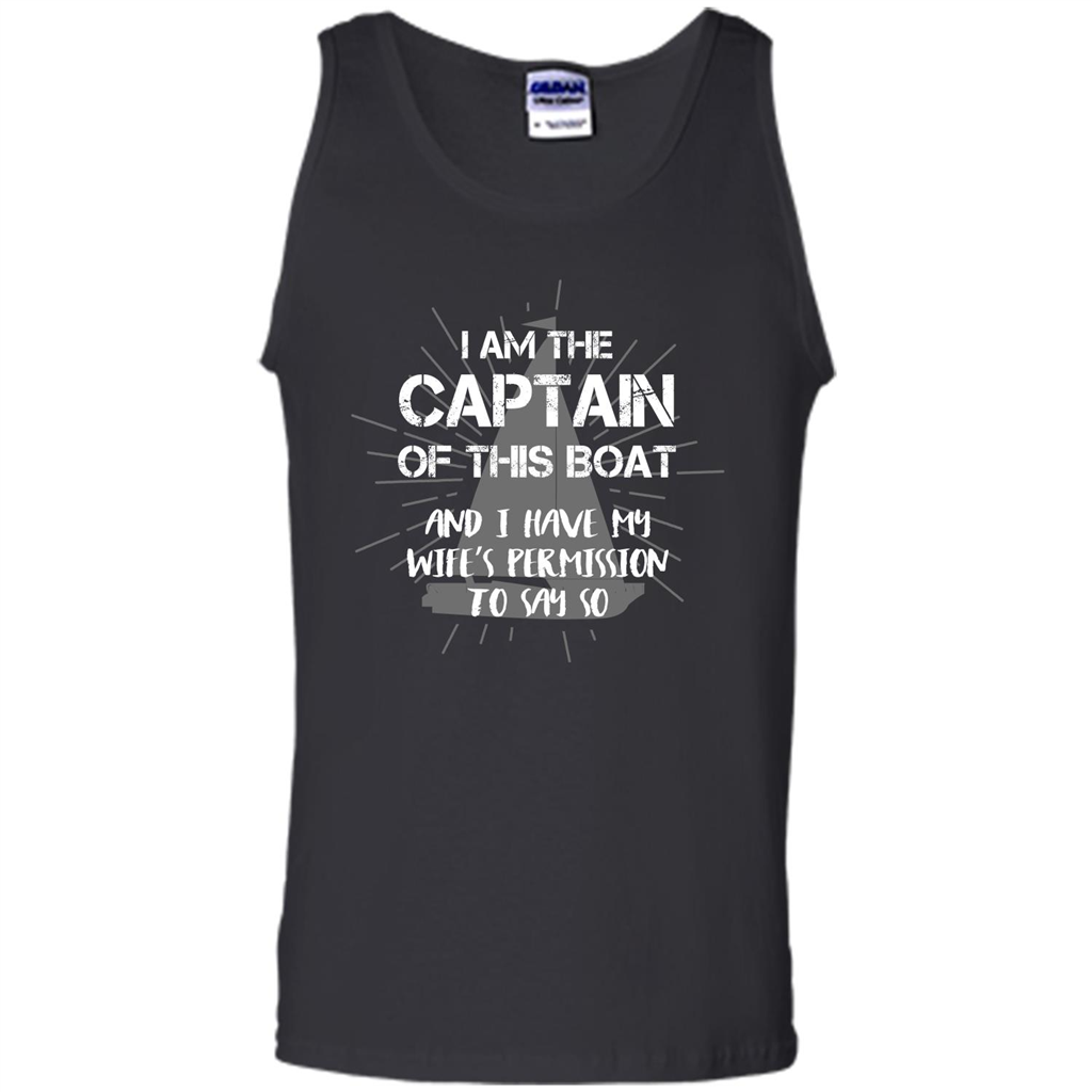 I Am The Captain Of This Boat Black