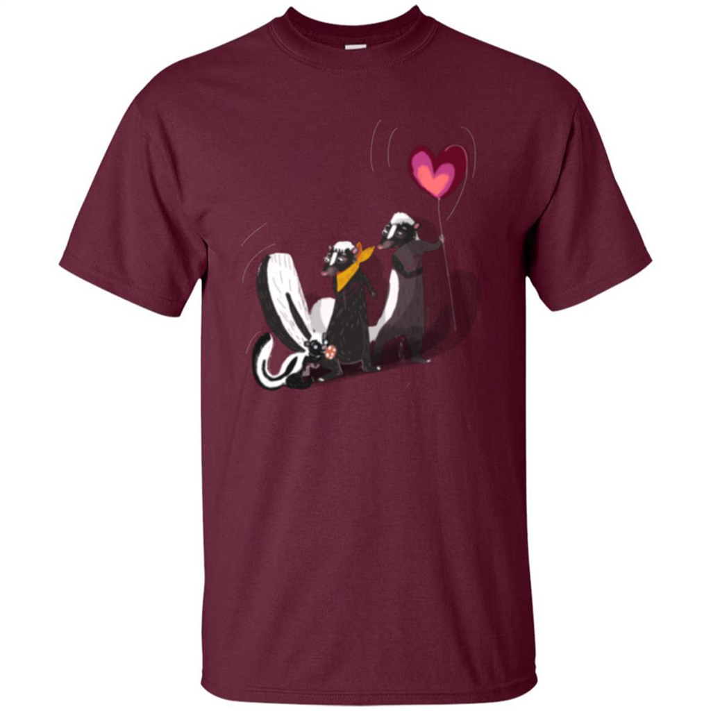 Happy Skunk Famiily T-shirt Maroon