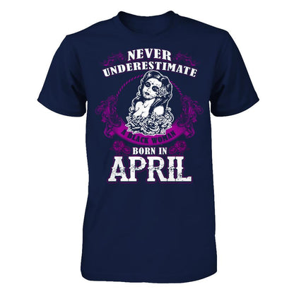 Never Underestimate A Black Woman Born In April Gildan - Short Sleeve Tee Navy