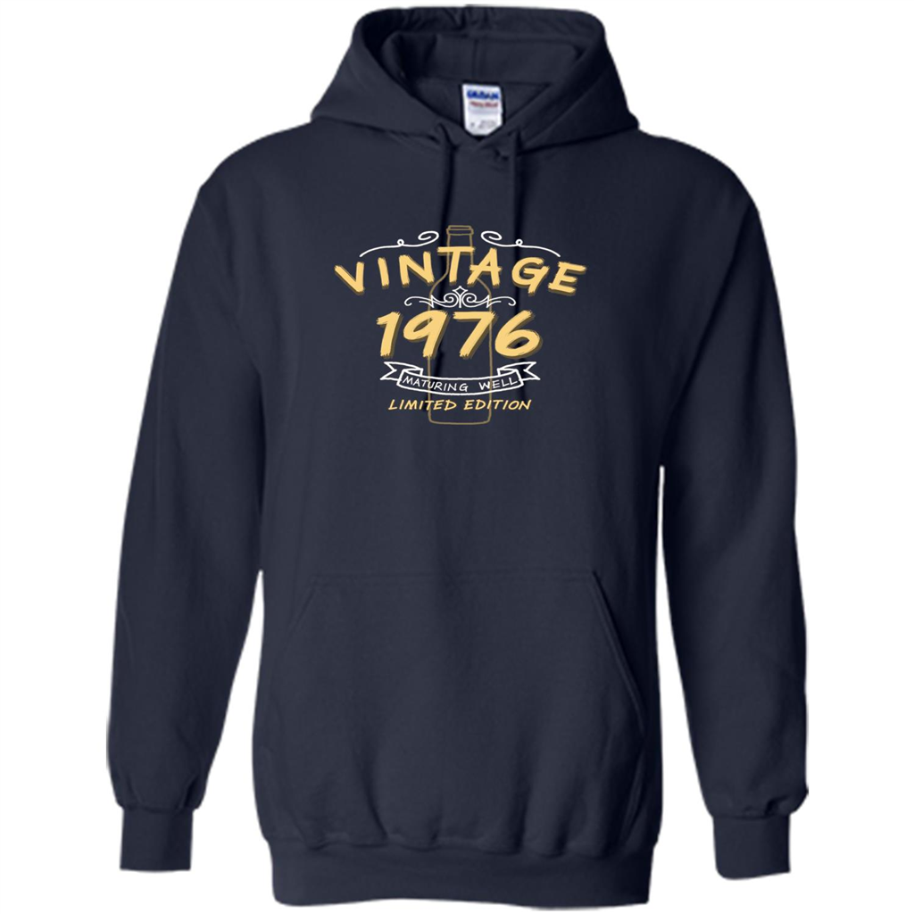 Birthday Gift T-shirt Vintage 1976 Limited Edition T-shirt Navy